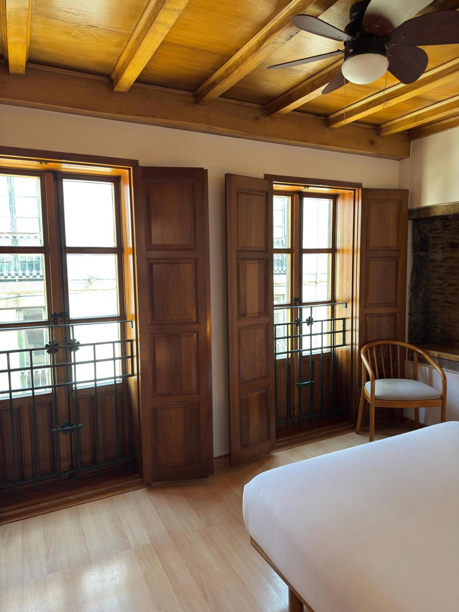 Apartamentos Campanas De San Juan Santiago de Compostela Dış mekan fotoğraf